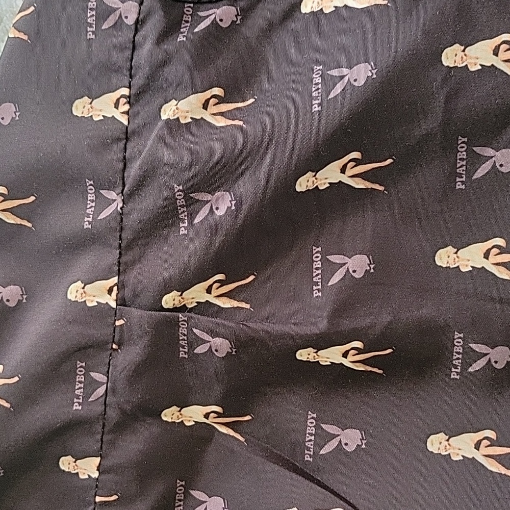 Playboy Collectible Marilyn Monroe Vintage Shirt. Size Medium. - Picture 16 of 16